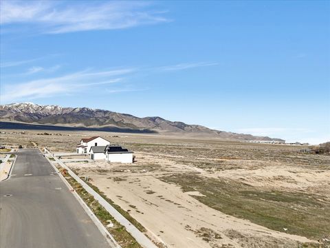 Tiny photo for 774 W CLARK ST #211, Grantsville, UT 84029 (MLS # 2144524)