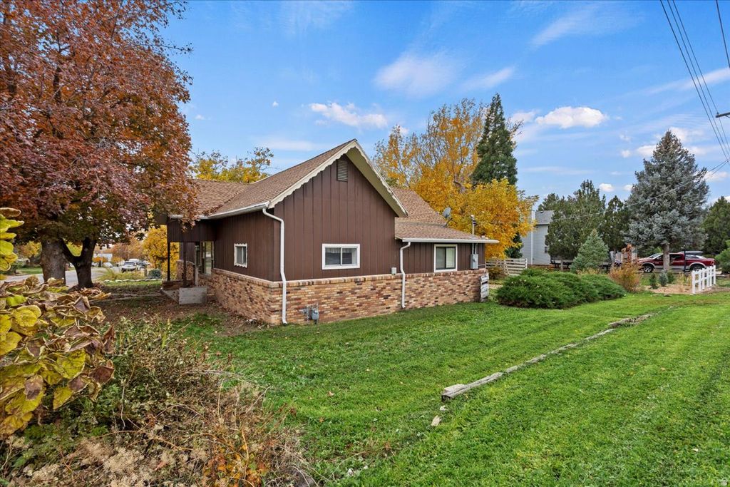 Photo of 2749 N 850 E, North Ogden, UT 84414 (MLS # 2126227)