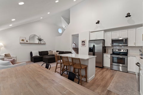 Tiny photo for 2025 E COTTON WILLOW LN, Holladay, UT 84117 (MLS # 2179303)