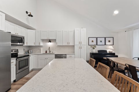 Tiny photo for 2025 E COTTON WILLOW LN, Holladay, UT 84117 (MLS # 2179303)