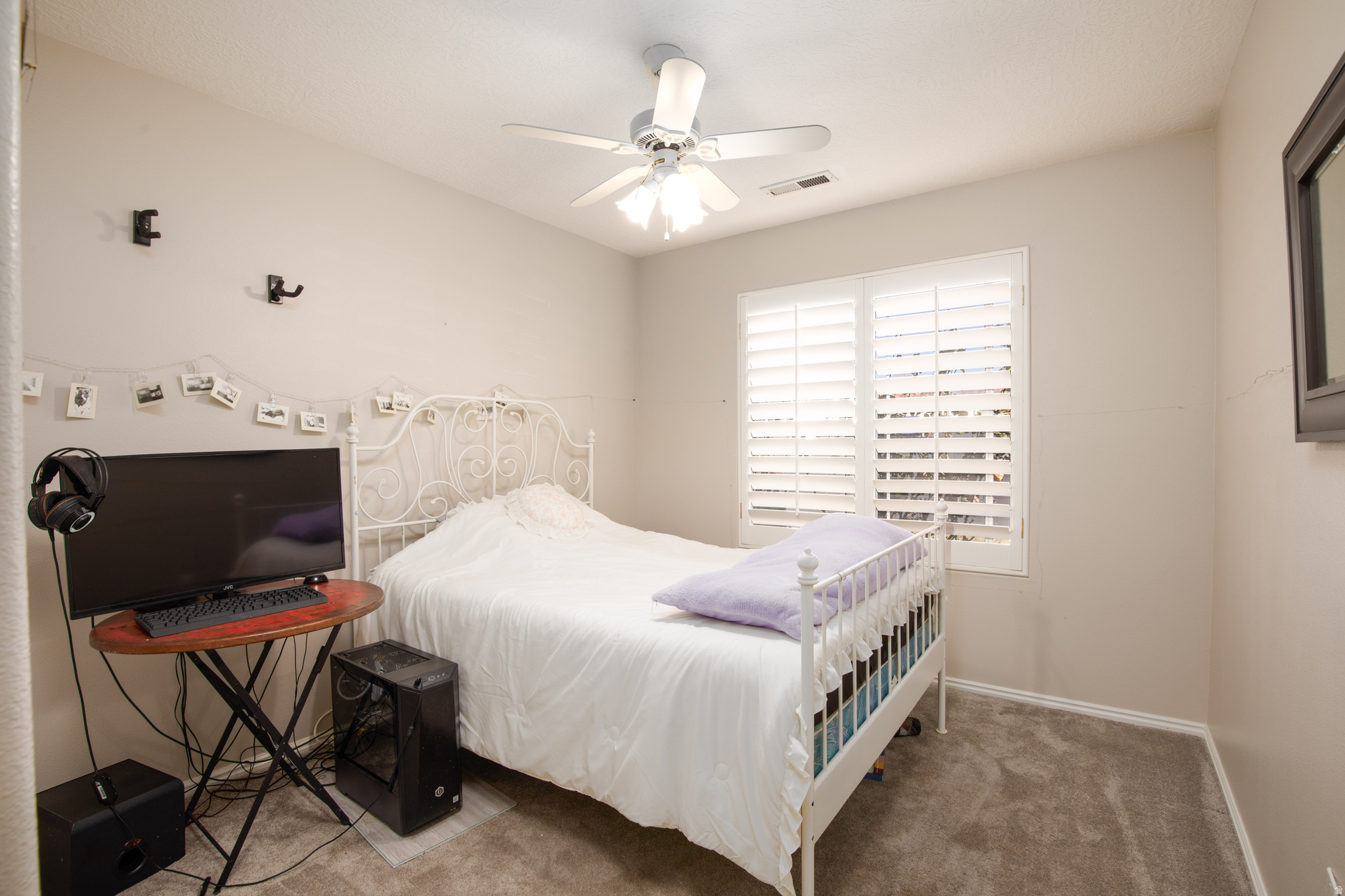 VIST DEL SOL TOWNHOMES - Residential