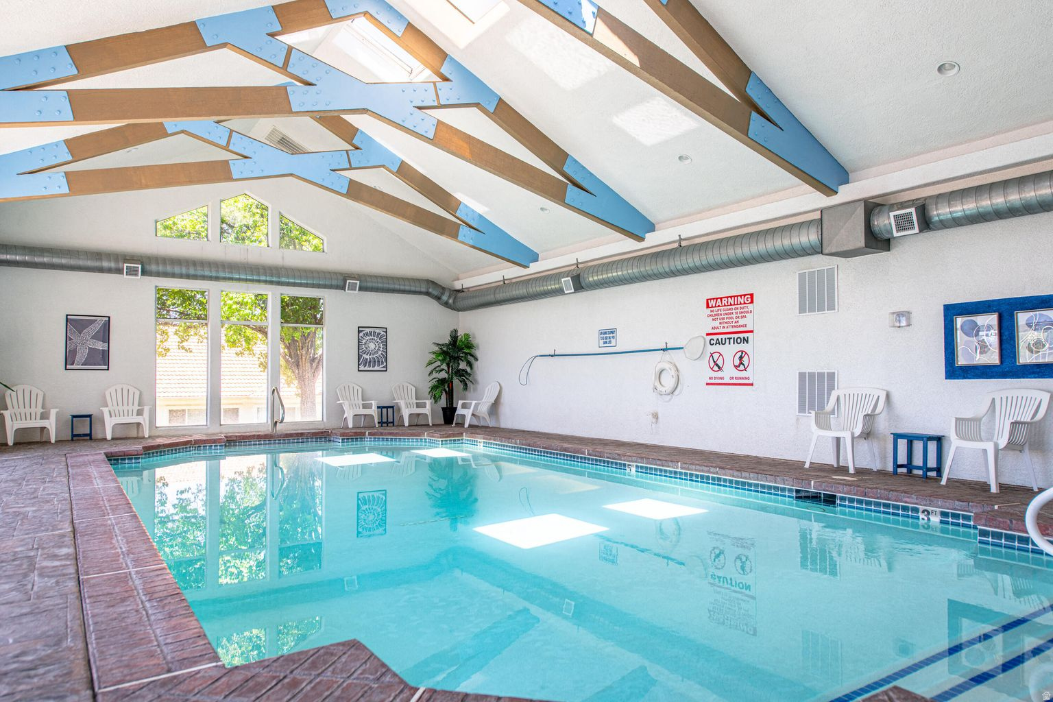 VIST DEL SOL TOWNHOMES - Residential