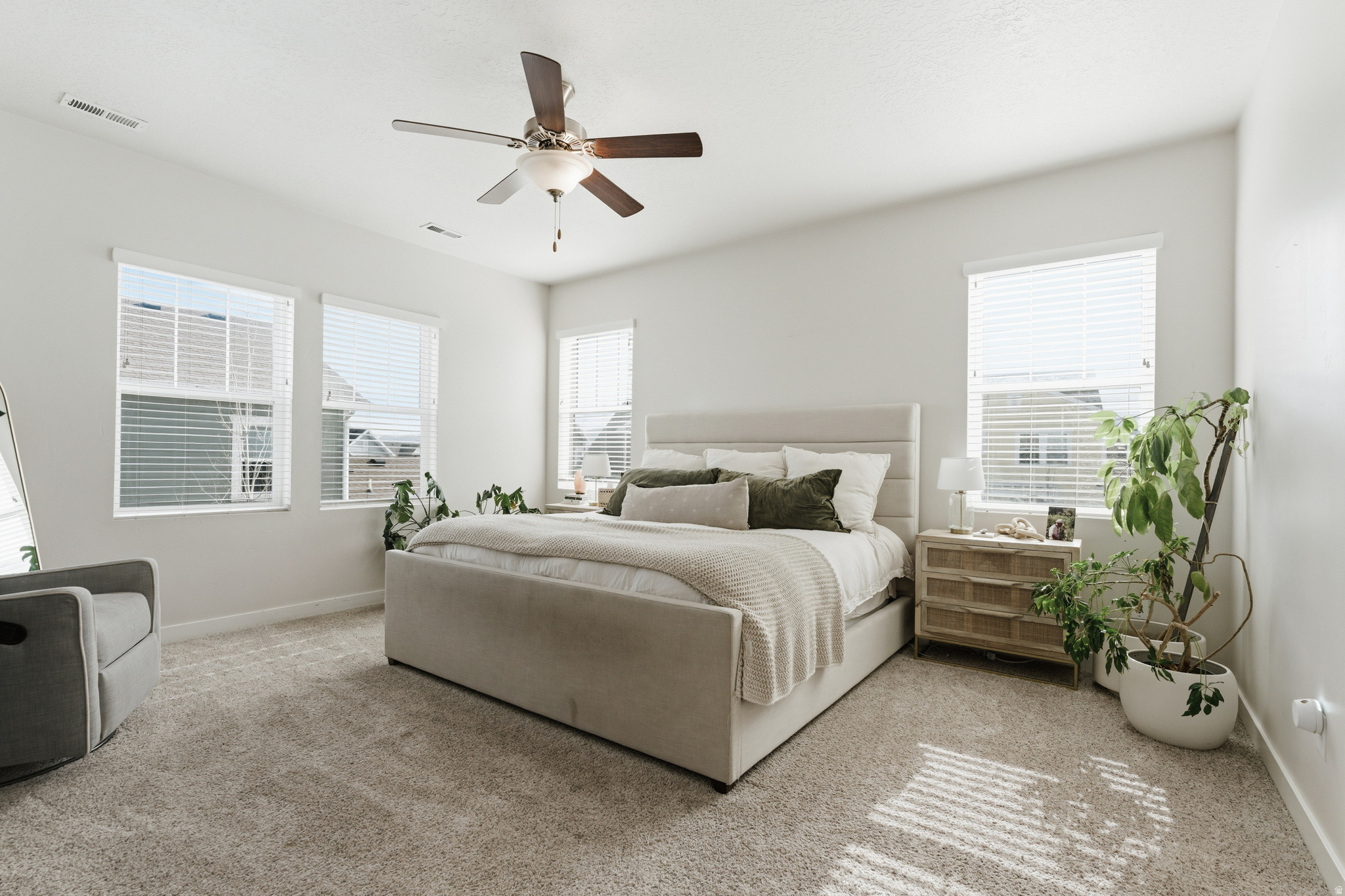 HEIGHTS PARK VILLAGE (DAYBREAK) - Residential