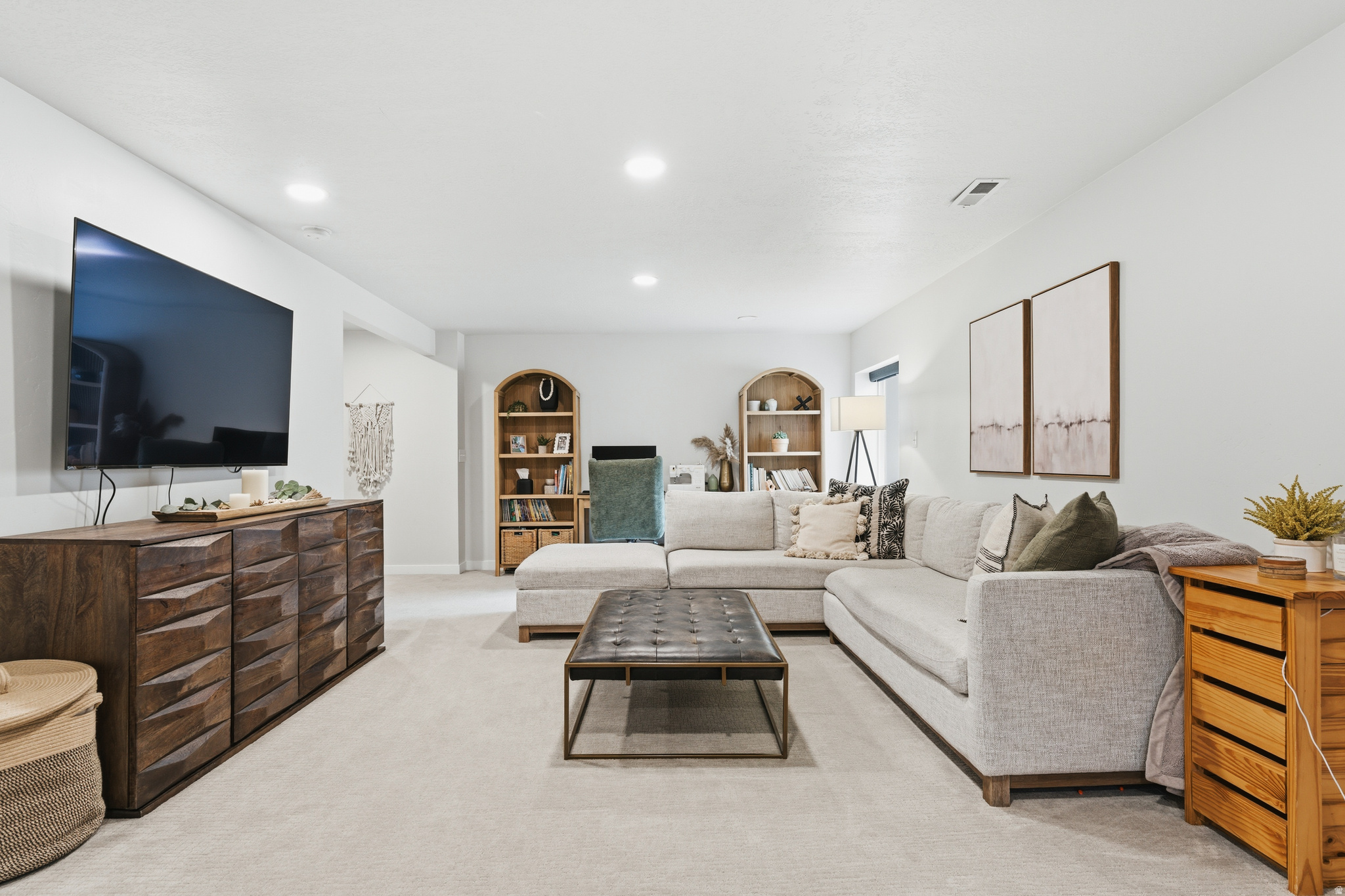 HEIGHTS PARK VILLAGE (DAYBREAK) - Residential