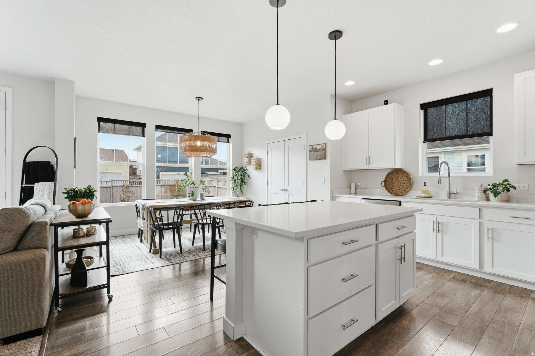 HEIGHTS PARK VILLAGE (DAYBREAK) - Residential