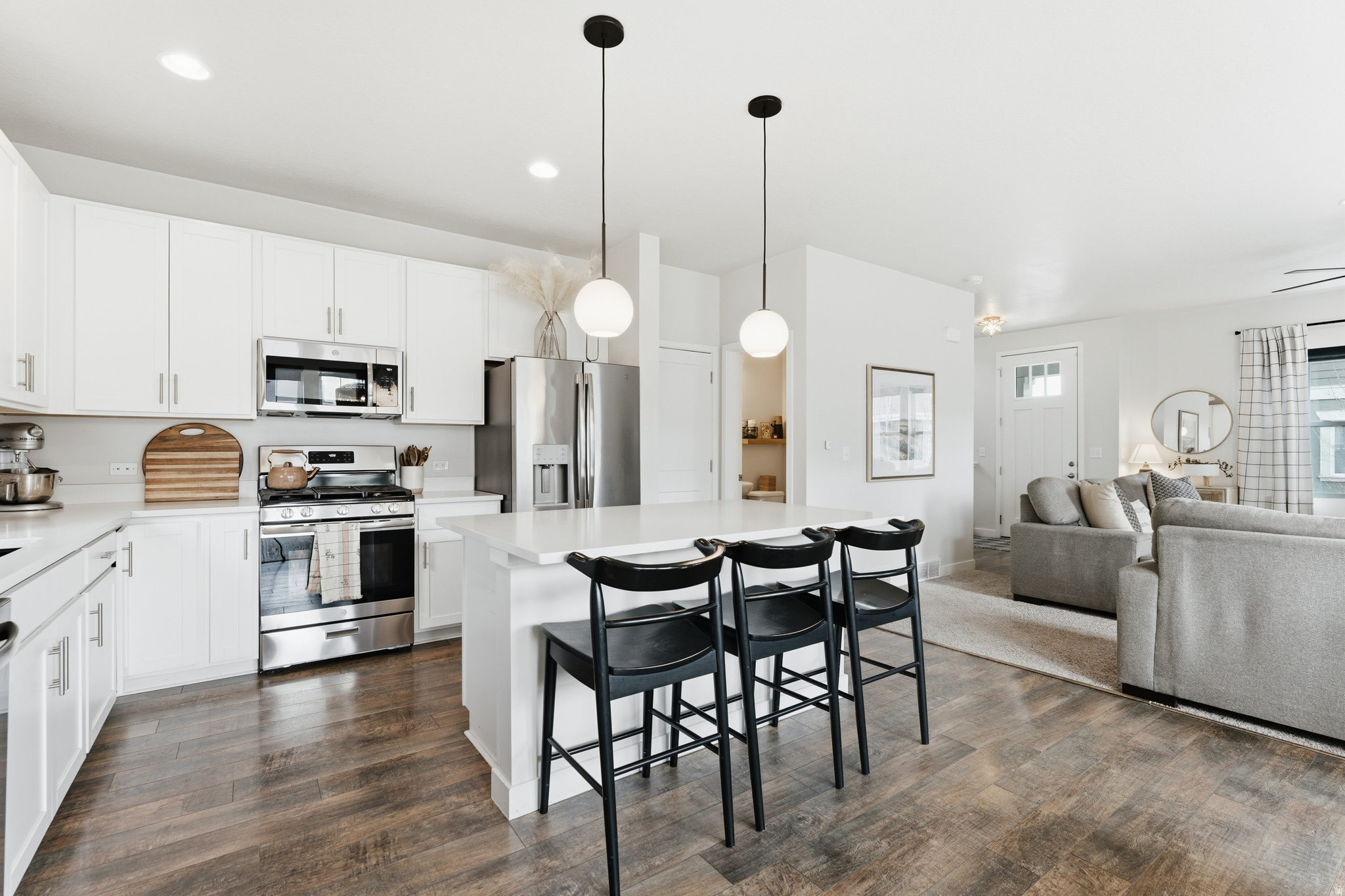 HEIGHTS PARK VILLAGE (DAYBREAK) - Residential