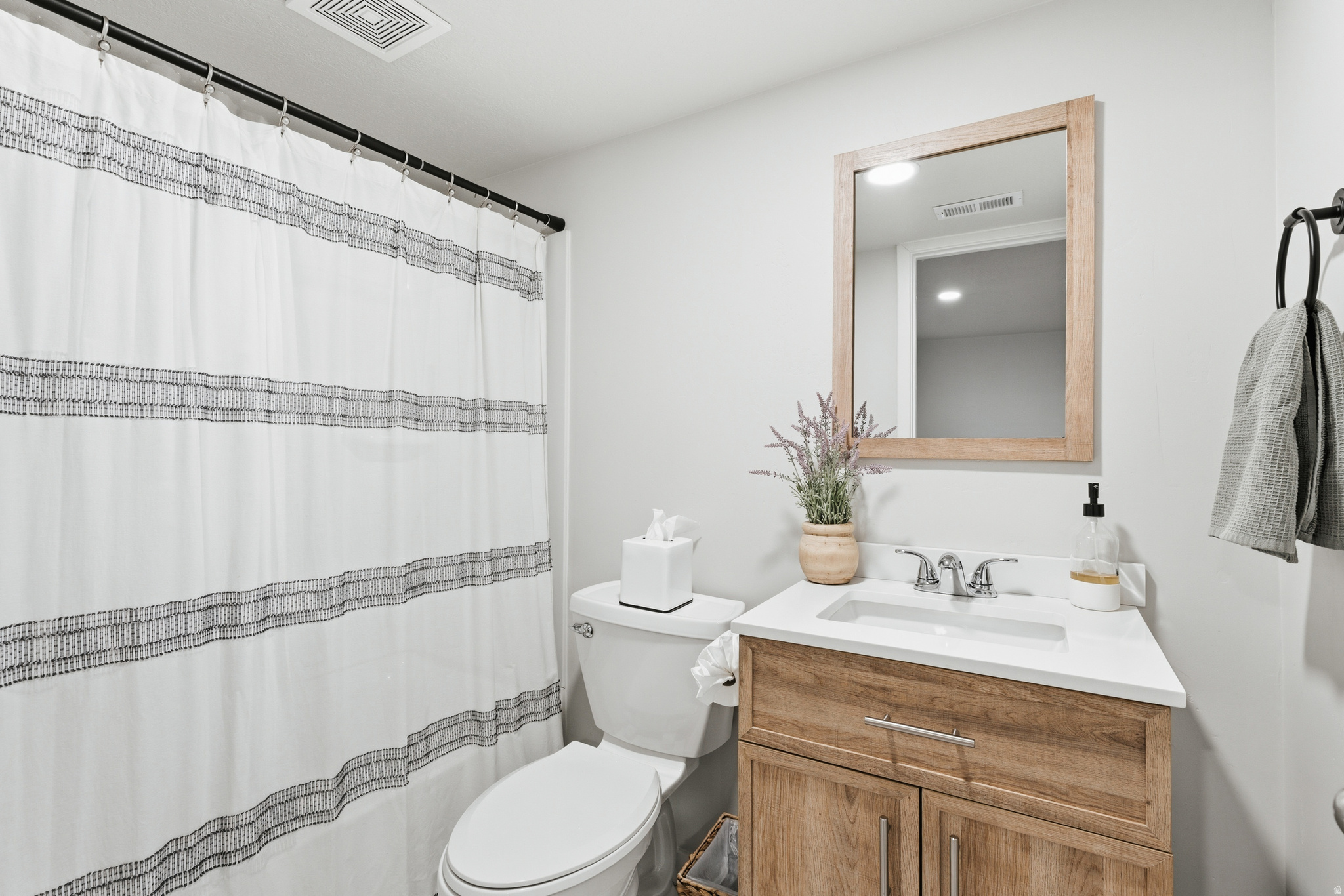 HEIGHTS PARK VILLAGE (DAYBREAK) - Residential