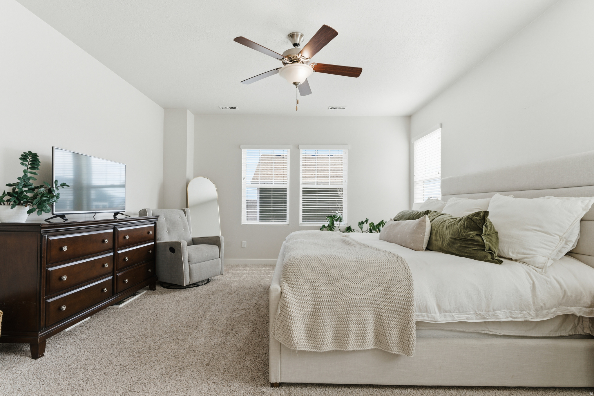 HEIGHTS PARK VILLAGE (DAYBREAK) - Residential