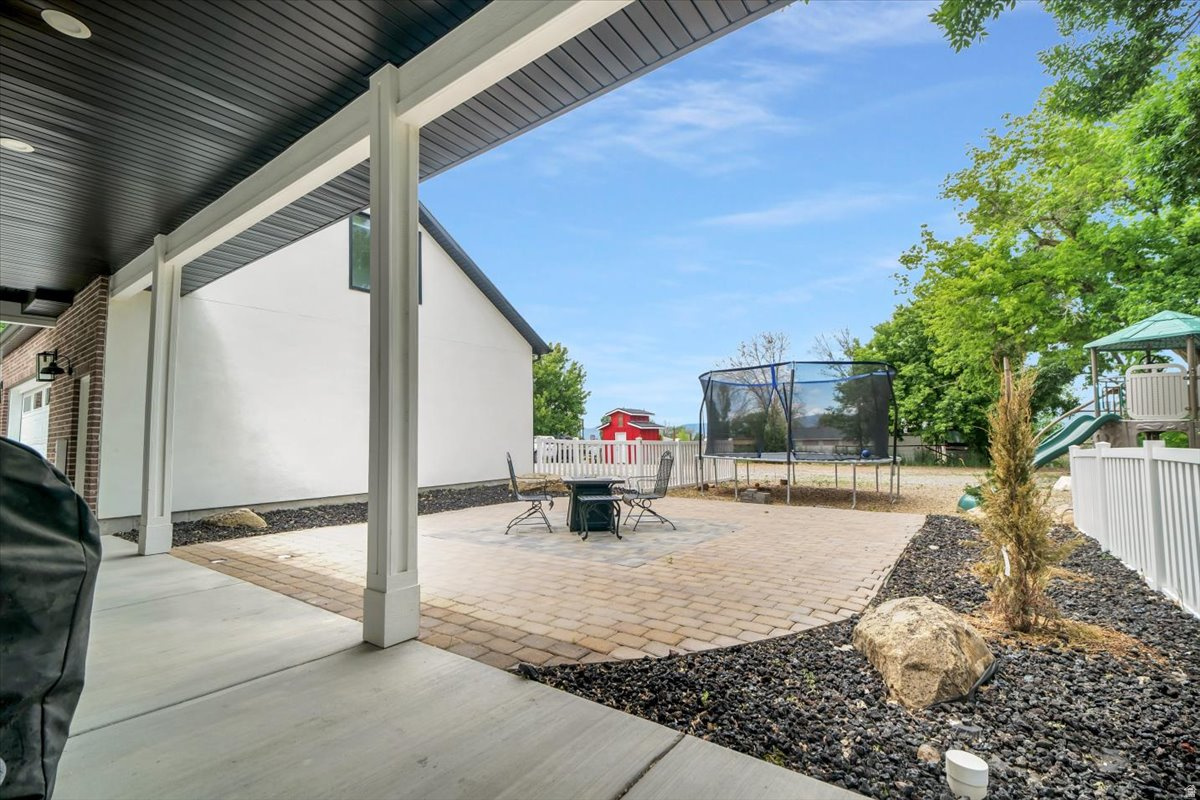 YOUNG PROPERTY - Residential