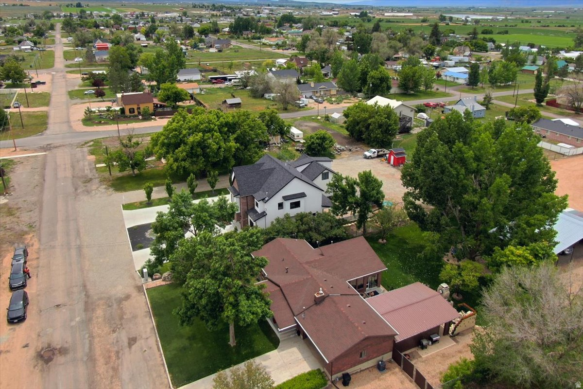 YOUNG PROPERTY - Residential