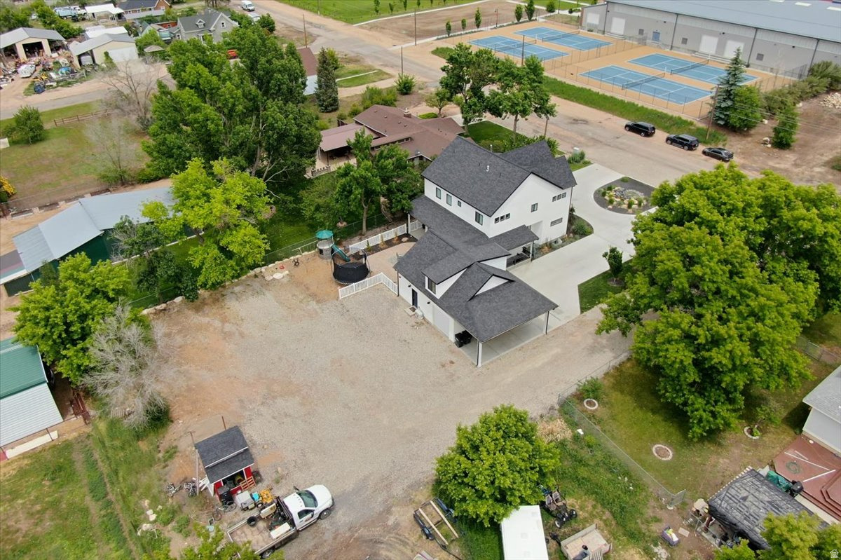 YOUNG PROPERTY - Residential