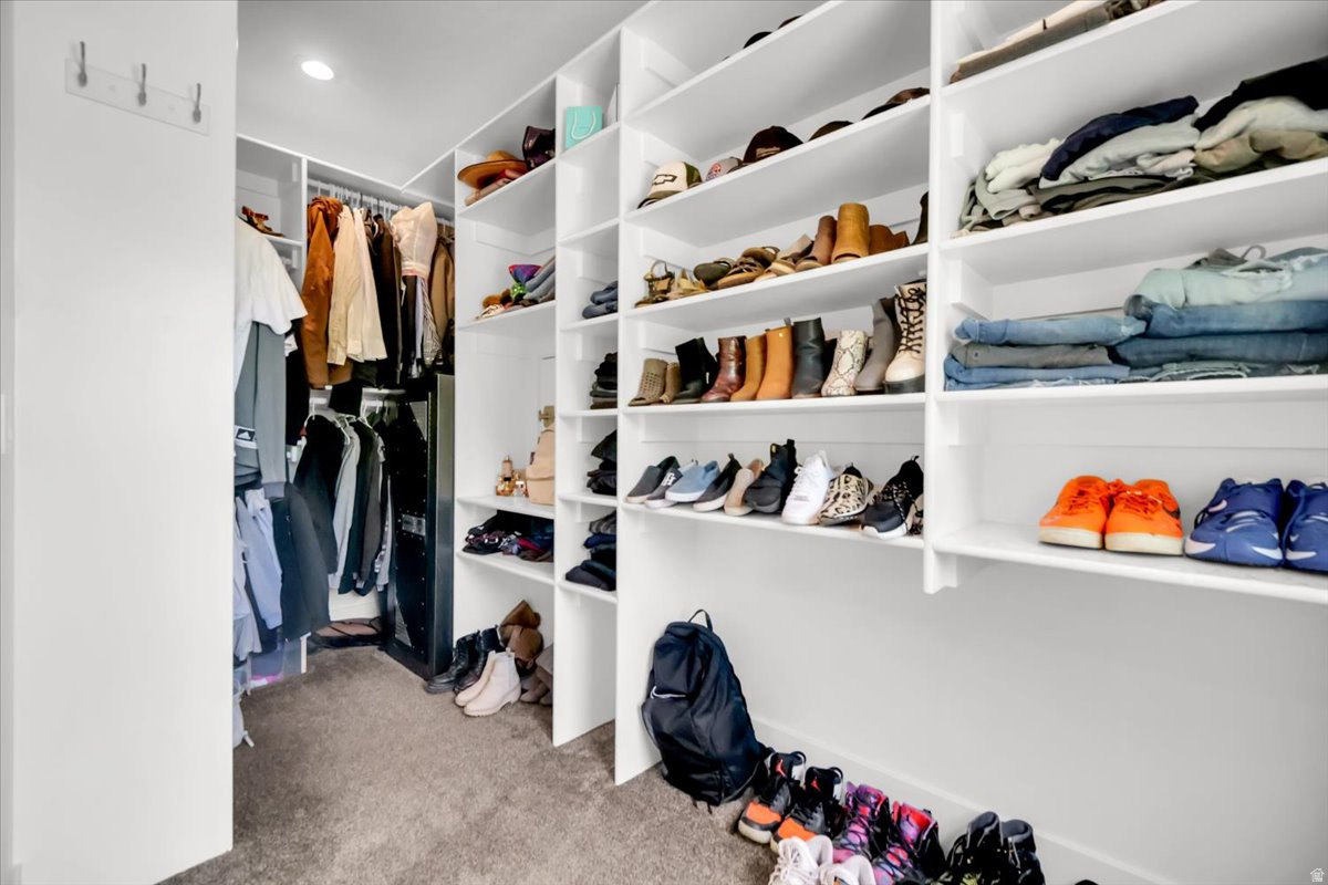 YOUNG PROPERTY - Residential