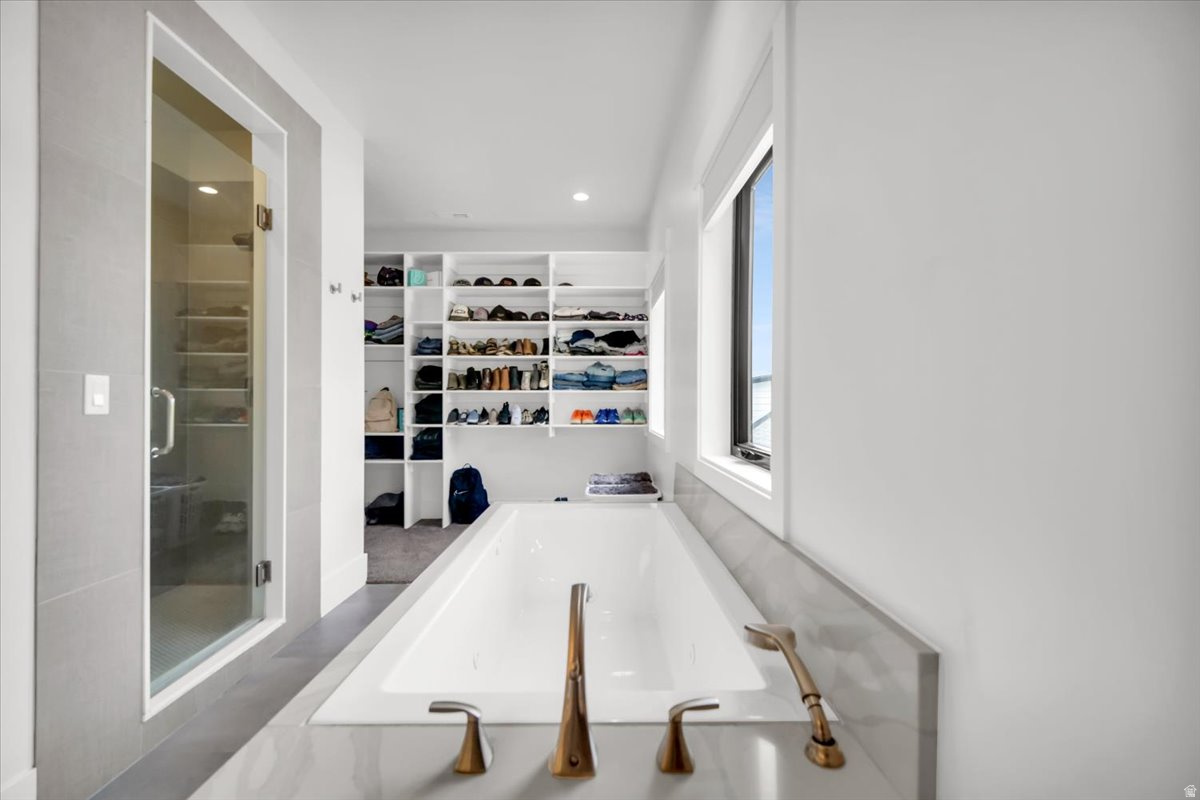 YOUNG PROPERTY - Residential