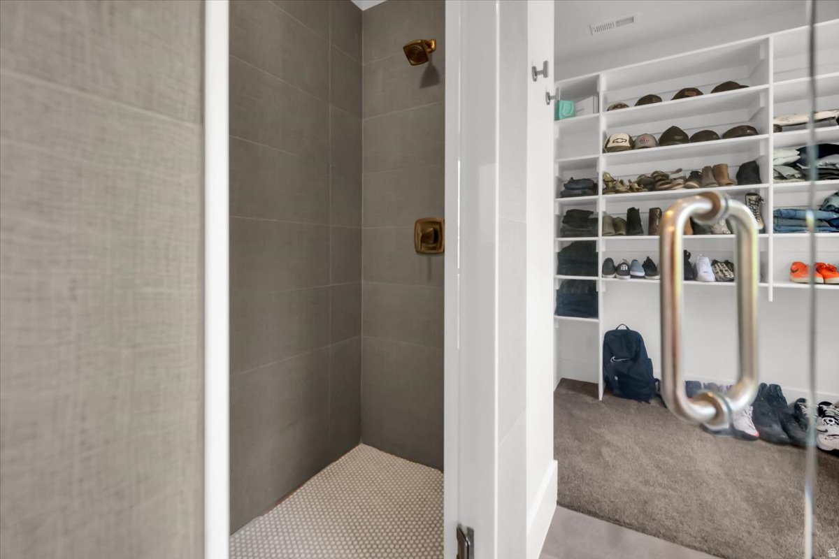 YOUNG PROPERTY - Residential