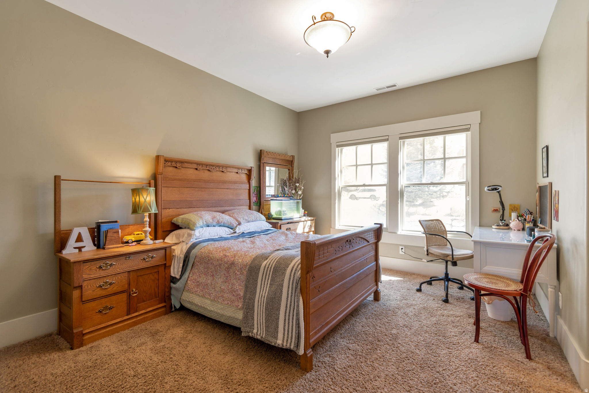 LAKE CRE - Residential