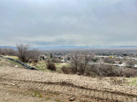 Tiny photo for 1730 E TERRACE DR #23-R, Fruit Heights, UT 84037 (MLS # 2074016)