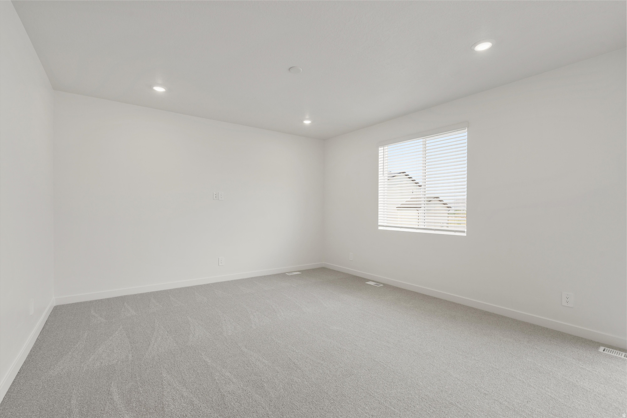 STRATTON ACRES - Residential