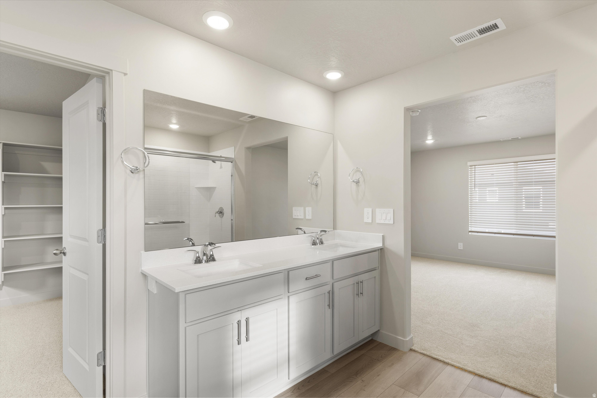 STRATTON ACRES - Residential