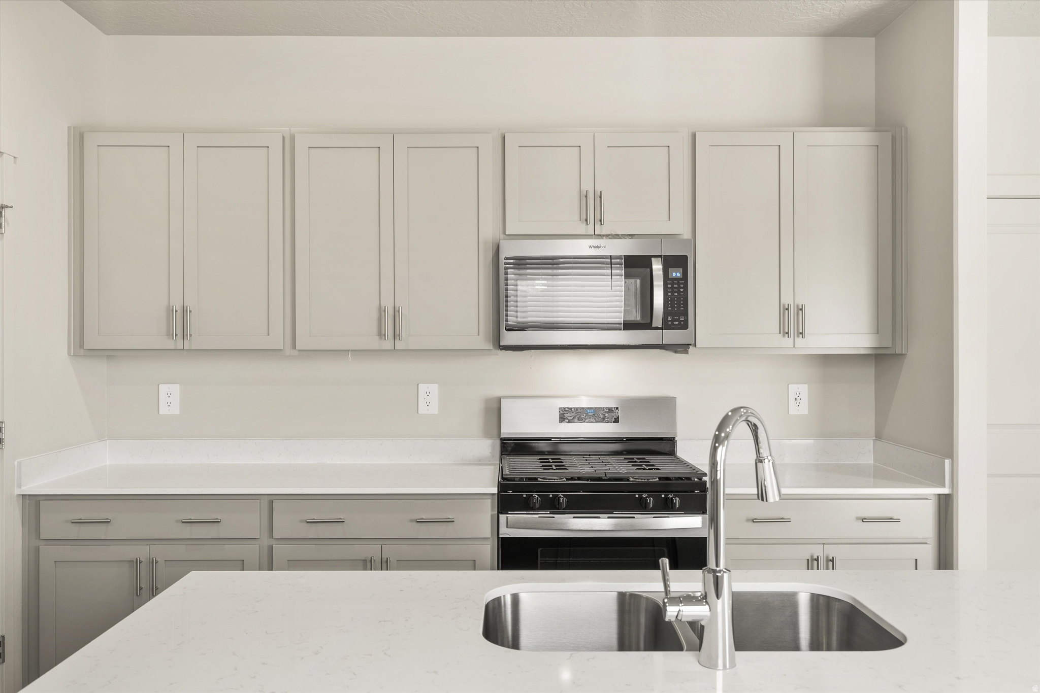 STRATTON ACRES - Residential