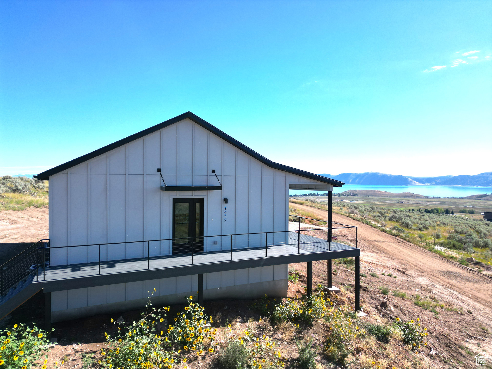 3085 S Bunch Grass Dr, Garden City, Utah image 4