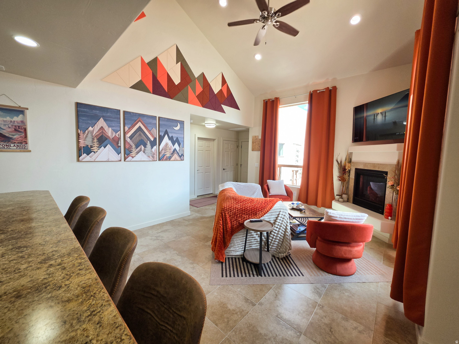 RIM VILLAGE VISTAS - Residential