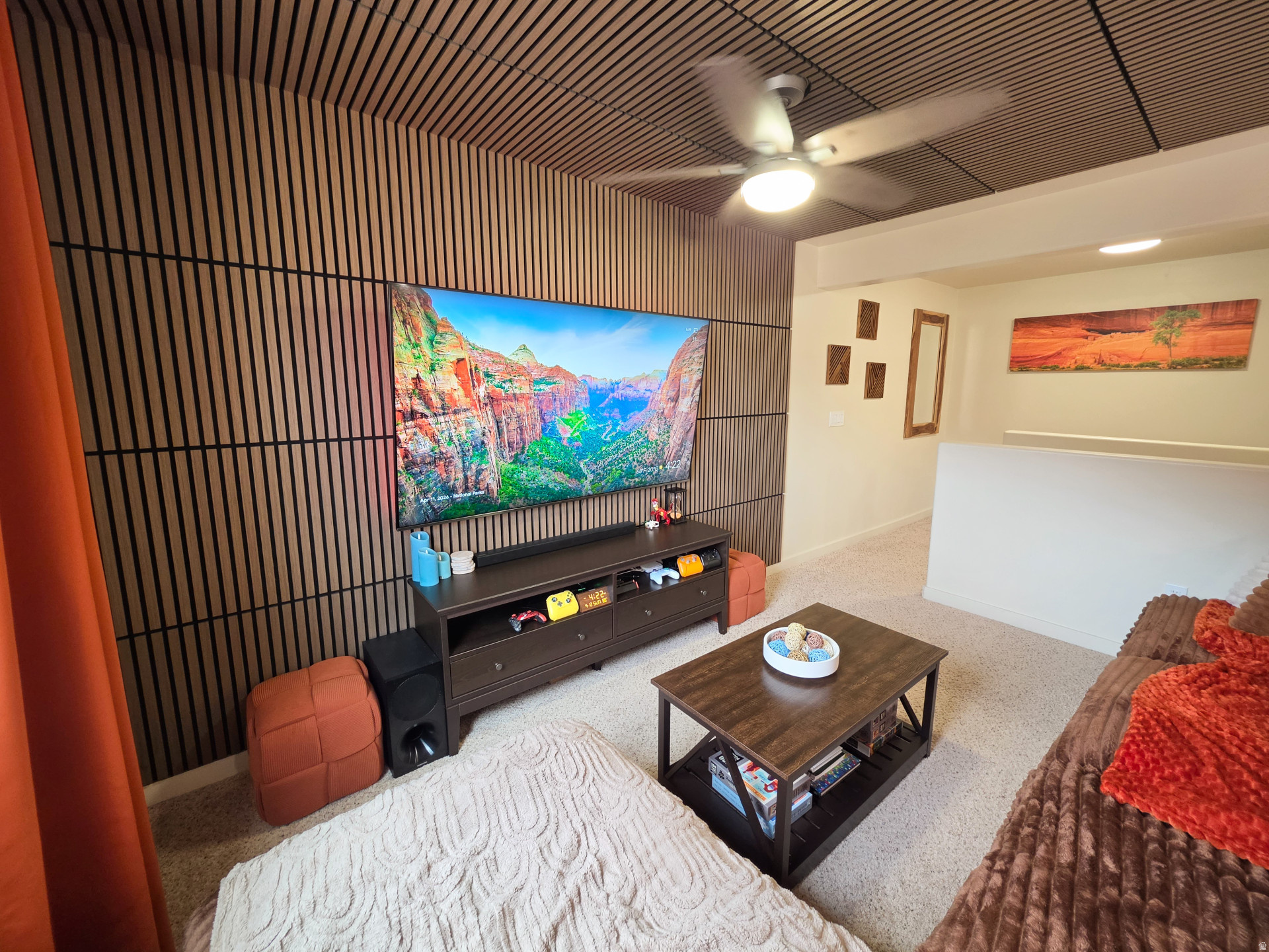 RIM VILLAGE VISTAS - Residential