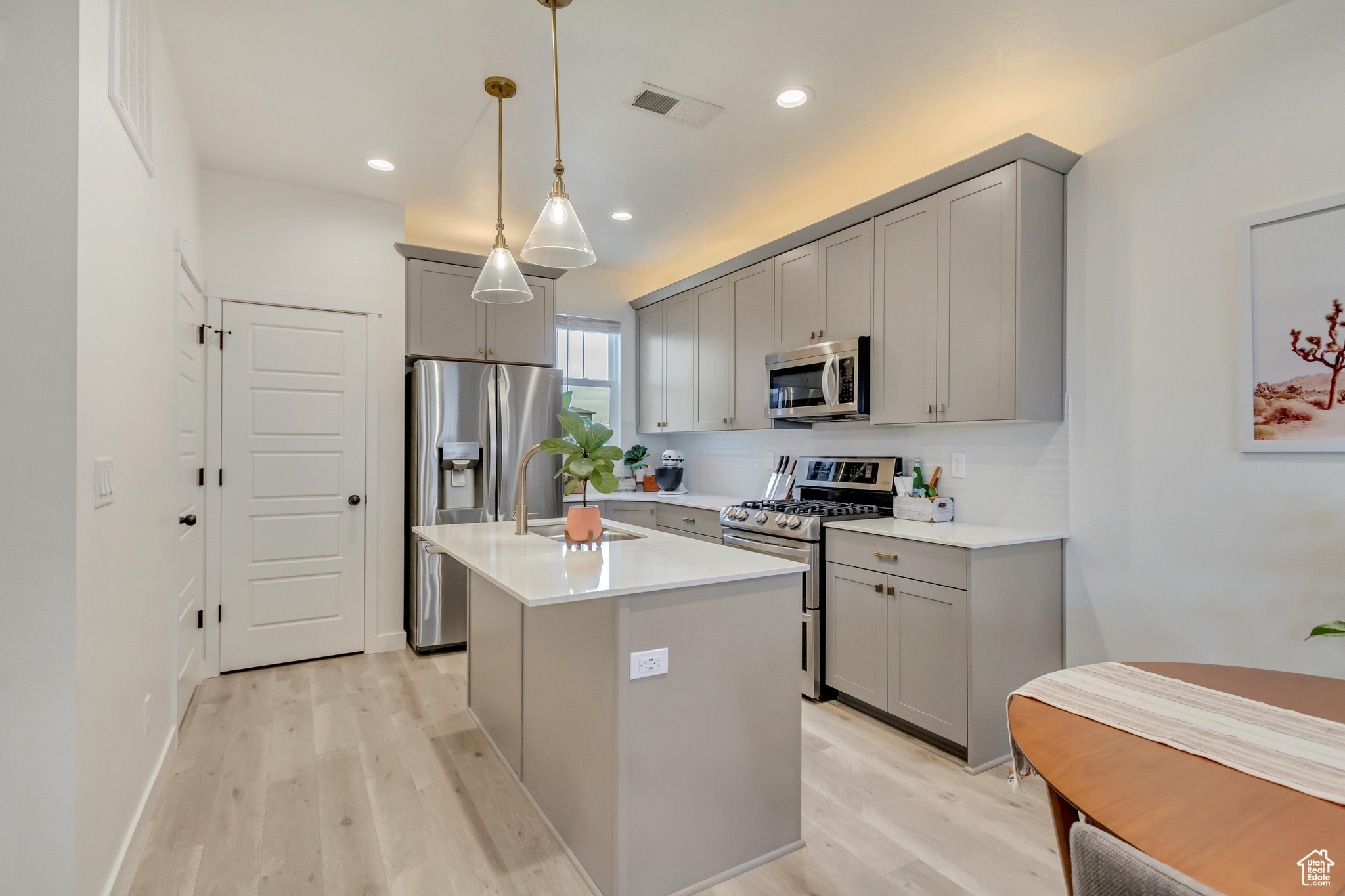 5089 W Rambutan Way, South Jordan, Utah image 5