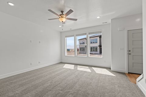 Tiny photo for 326 E 750 S #9, Ogden, UT 84401 (MLS # 2140517)