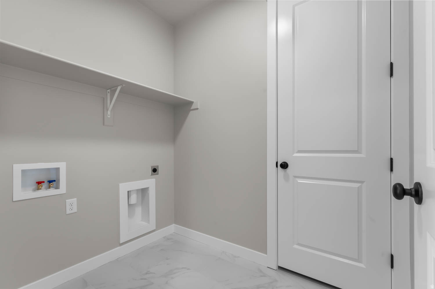 DRY CREEK COLLECTION 229 - Residential