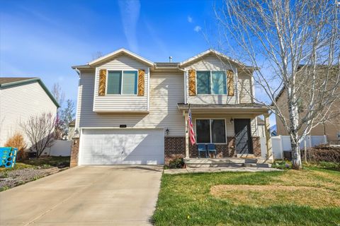 Photo of 1252 W 520 S, Spanish Fork, UT 84660 (MLS # 2147474)