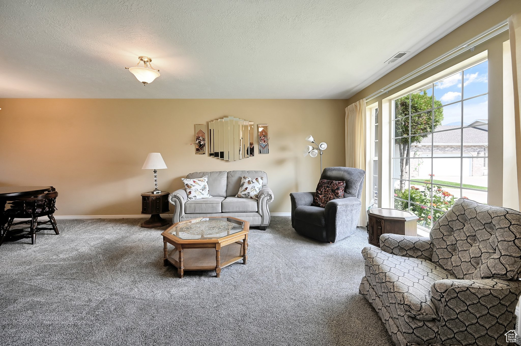 MOUNTAIN VIEW RETIREMENT COMMUNITY - Residential