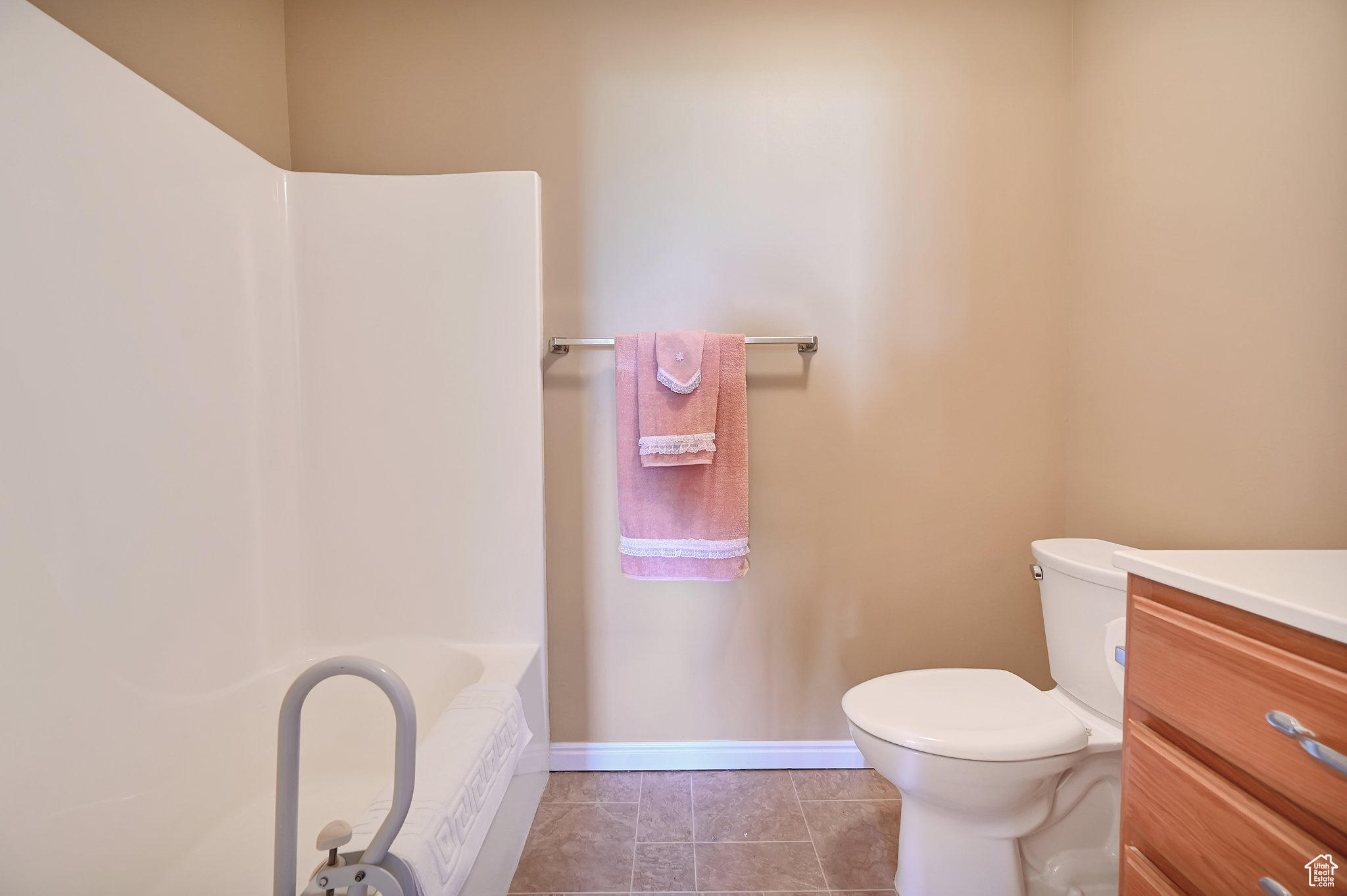 MOUNTAIN VIEW RETIREMENT COMMUNITY - Residential