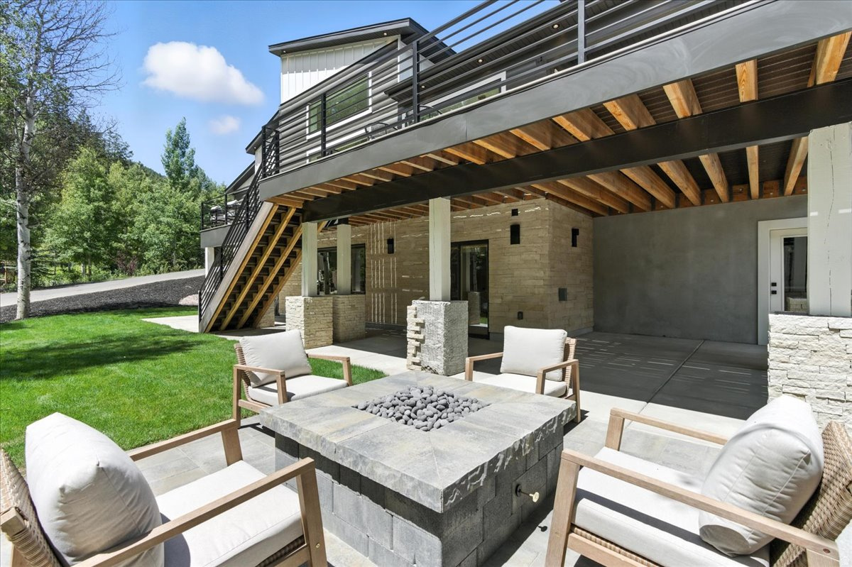 SUMMIT PARK SUBDIVISION - Residential