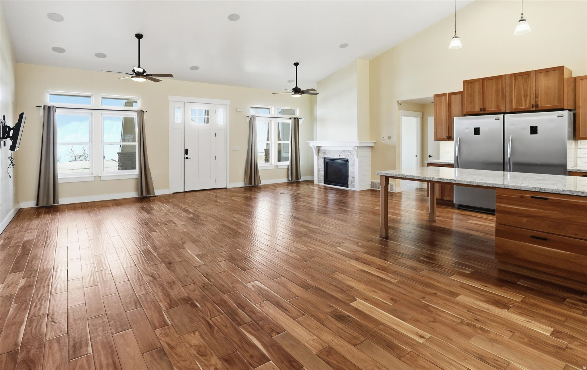 HARBOR BAY PHASE 4 - Residential