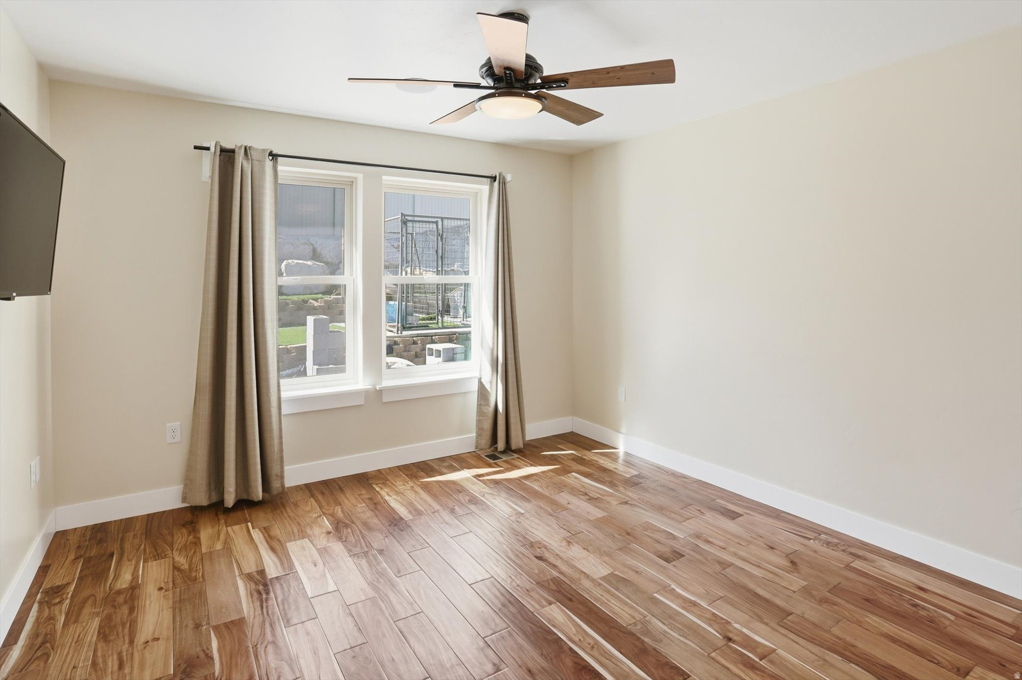 HARBOR BAY PHASE 4 - Residential