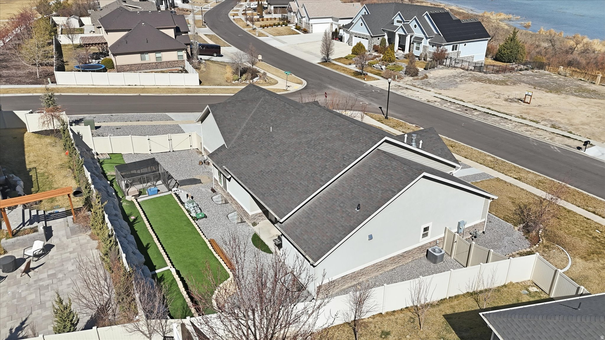 HARBOR BAY PHASE 4 - Residential