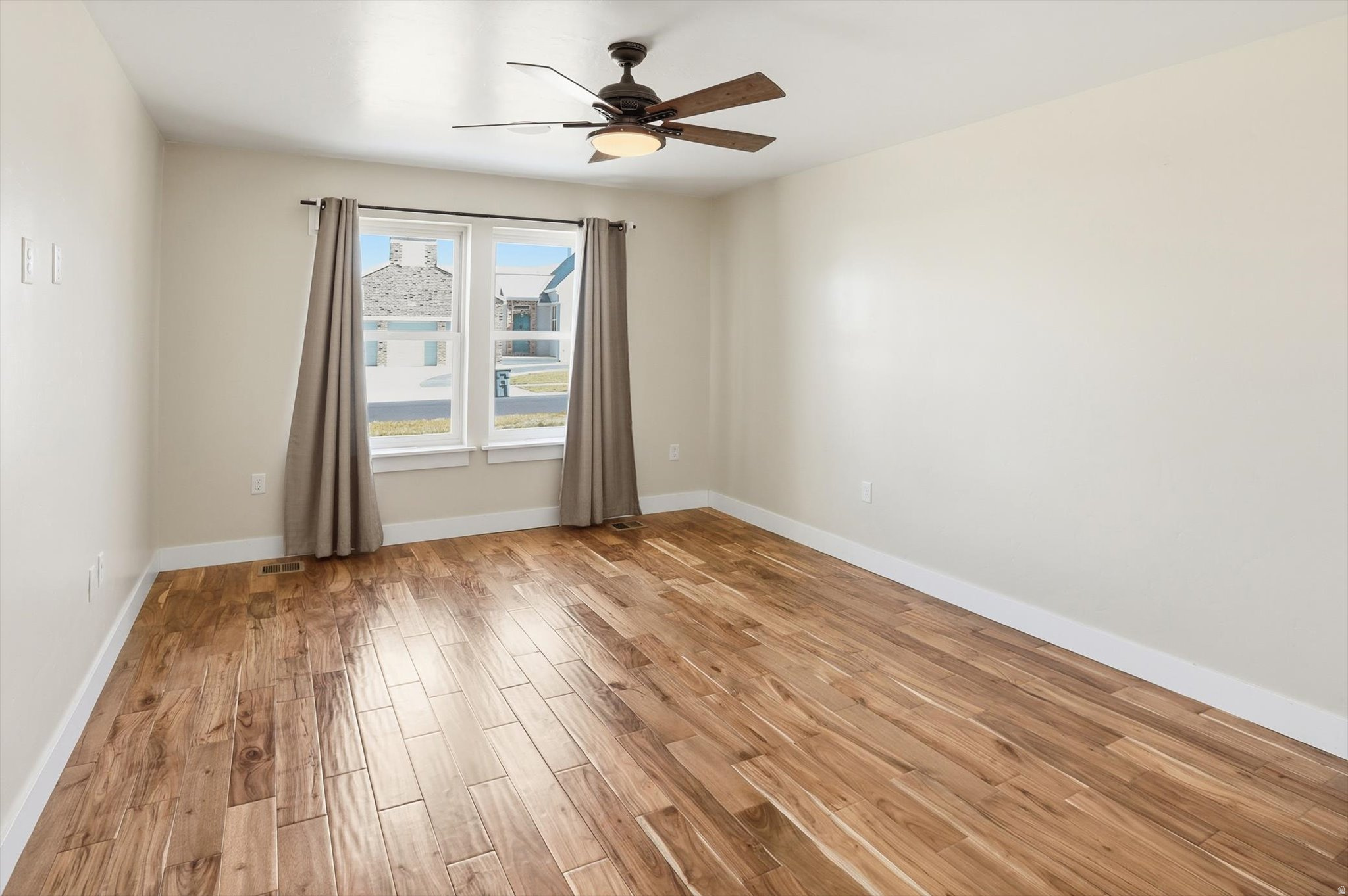 HARBOR BAY PHASE 4 - Residential