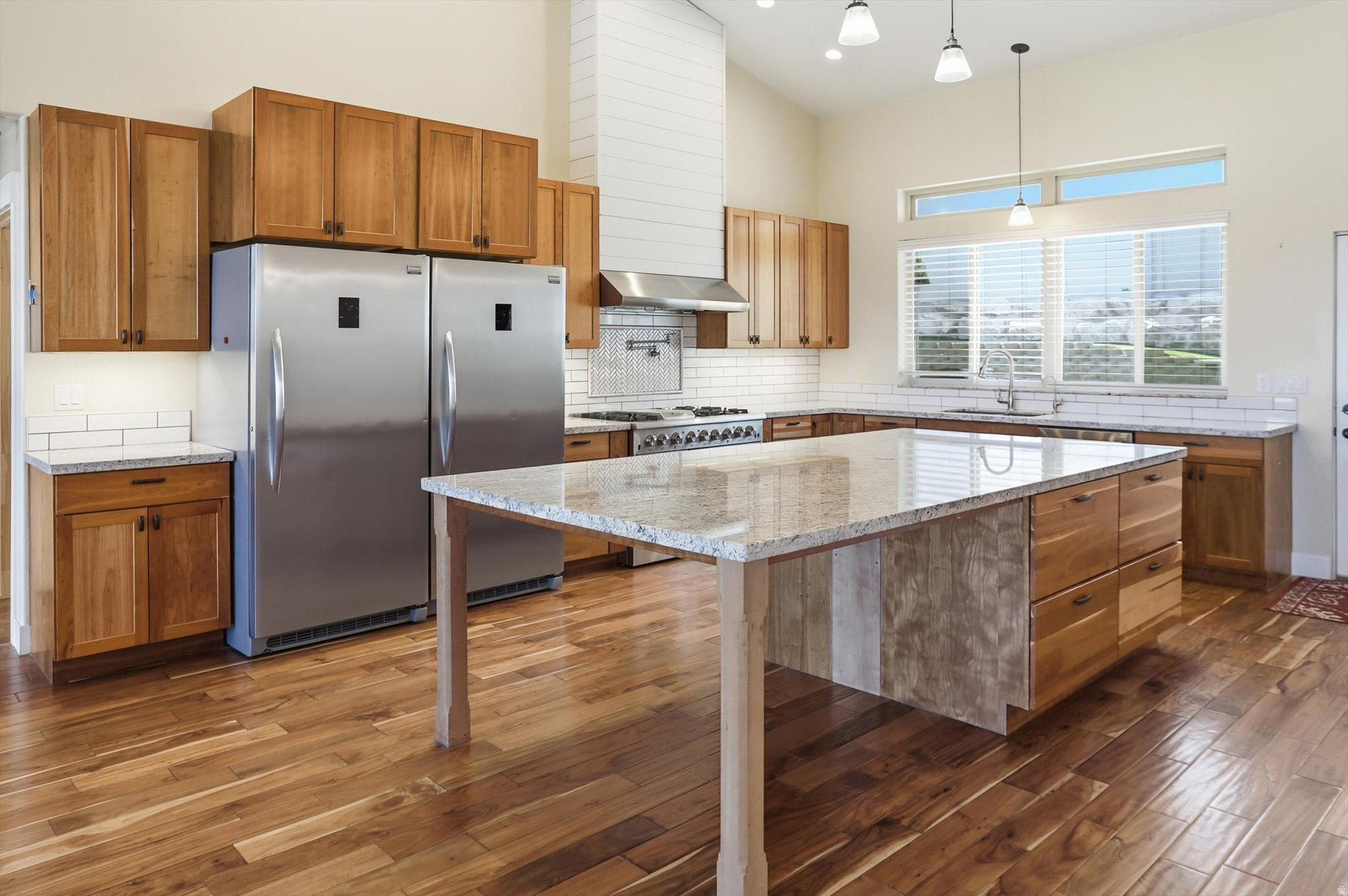 HARBOR BAY PHASE 4 - Residential