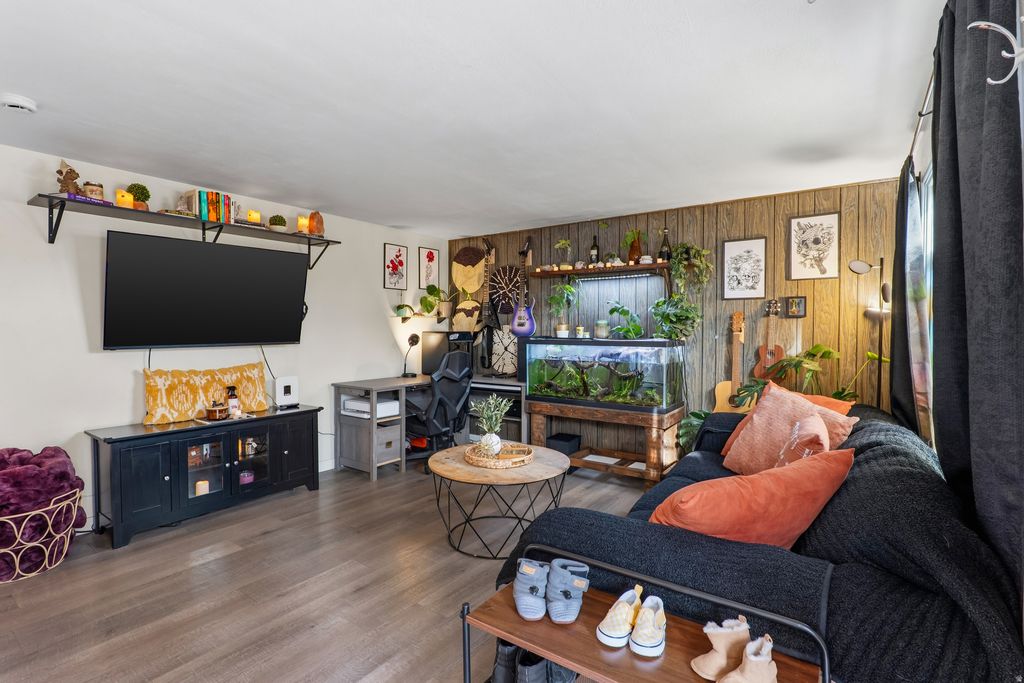 Photo of 824 W DALTON AVE, Salt Lake City, UT 84104 (MLS # 2141997)