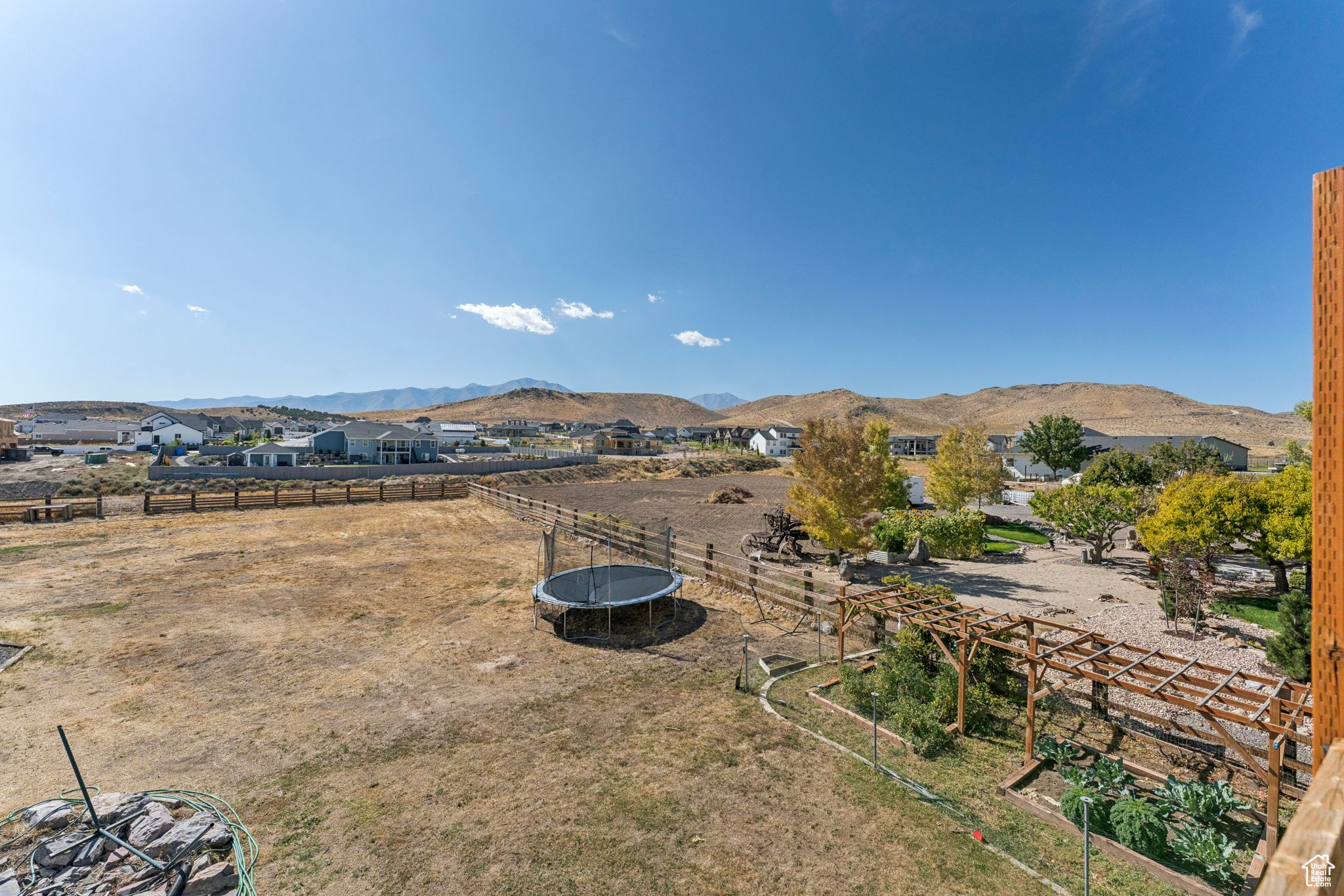 NORTH RANCH - Residential