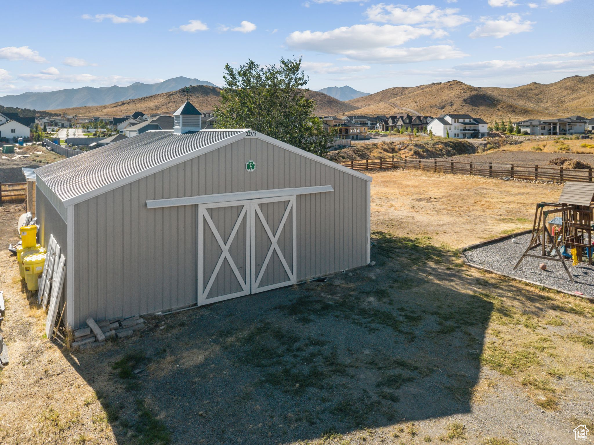 NORTH RANCH - Residential