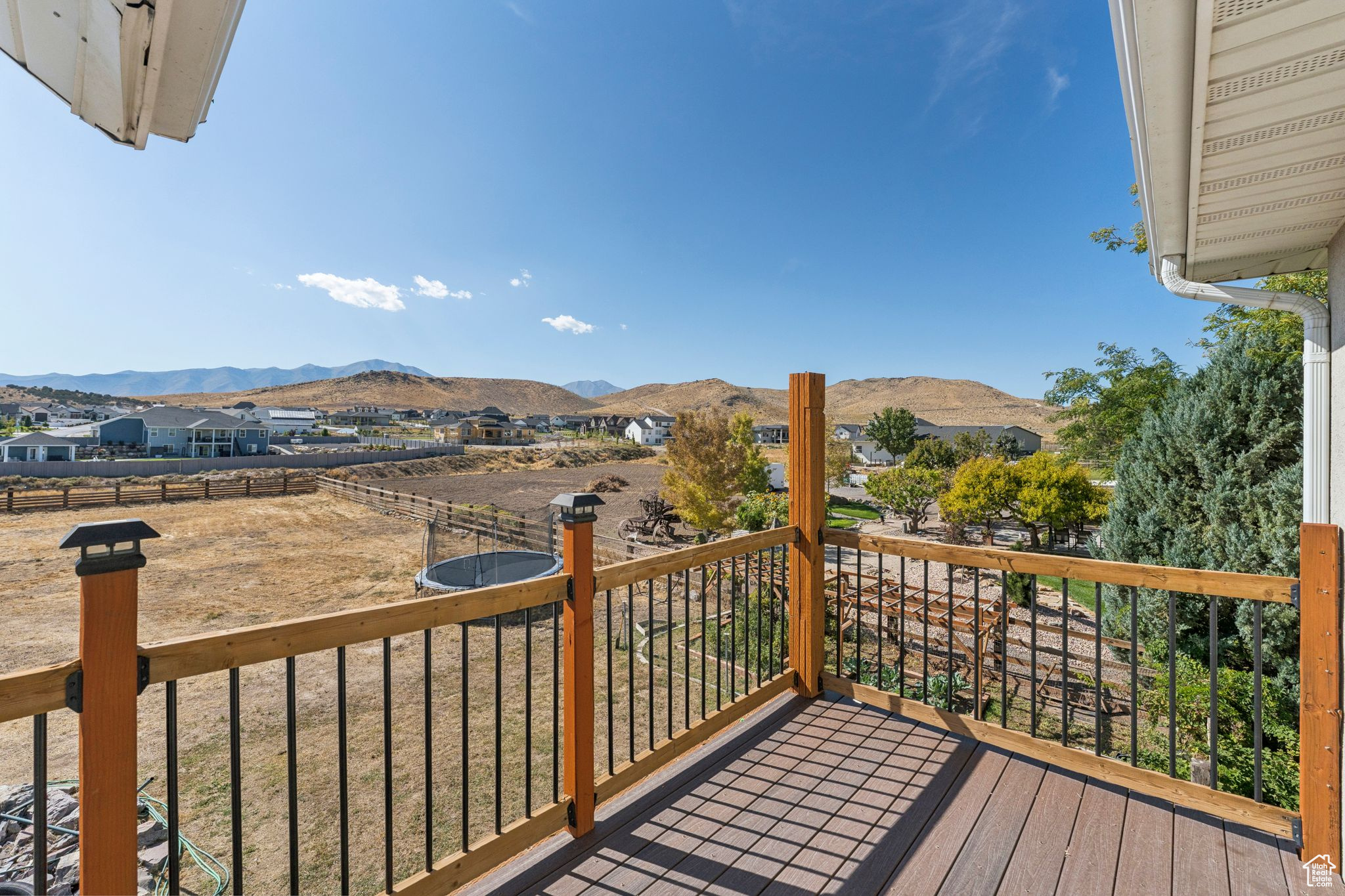 NORTH RANCH - Residential