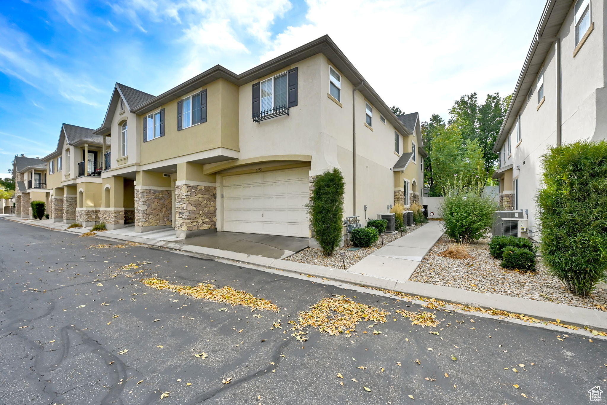 6772 S Harbonne Ln, West Jordan, Utah image 1