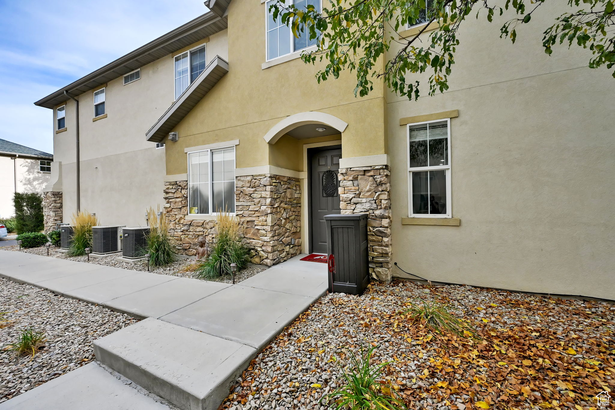 6772 S Harbonne Ln, West Jordan, Utah image 17