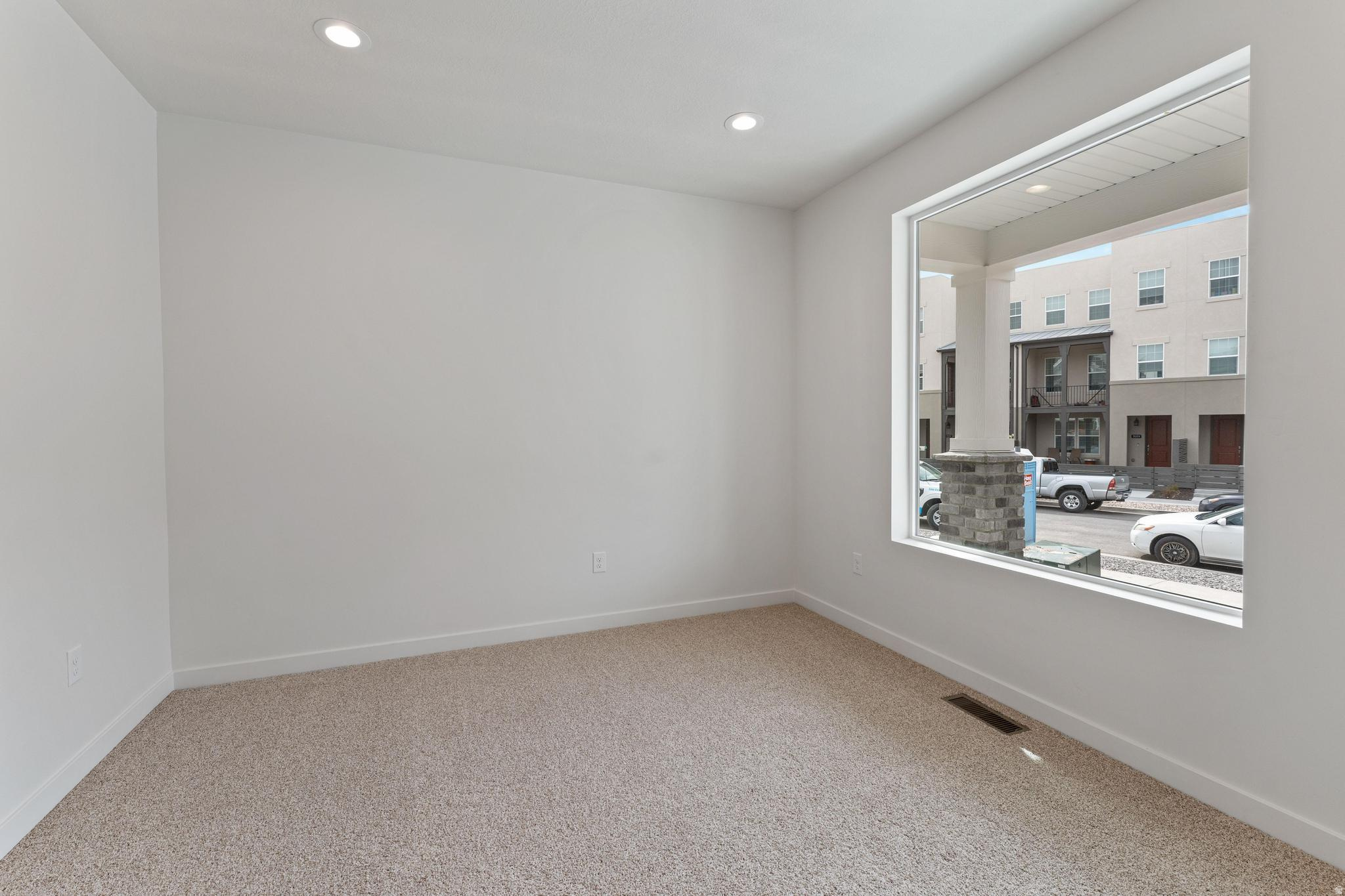 OQUIRRH WEST PHASE 4 - Residential
