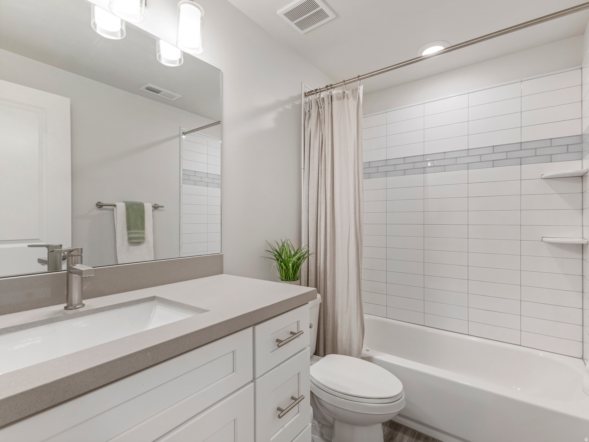 LAKESIDE AT TALONS C - Residential