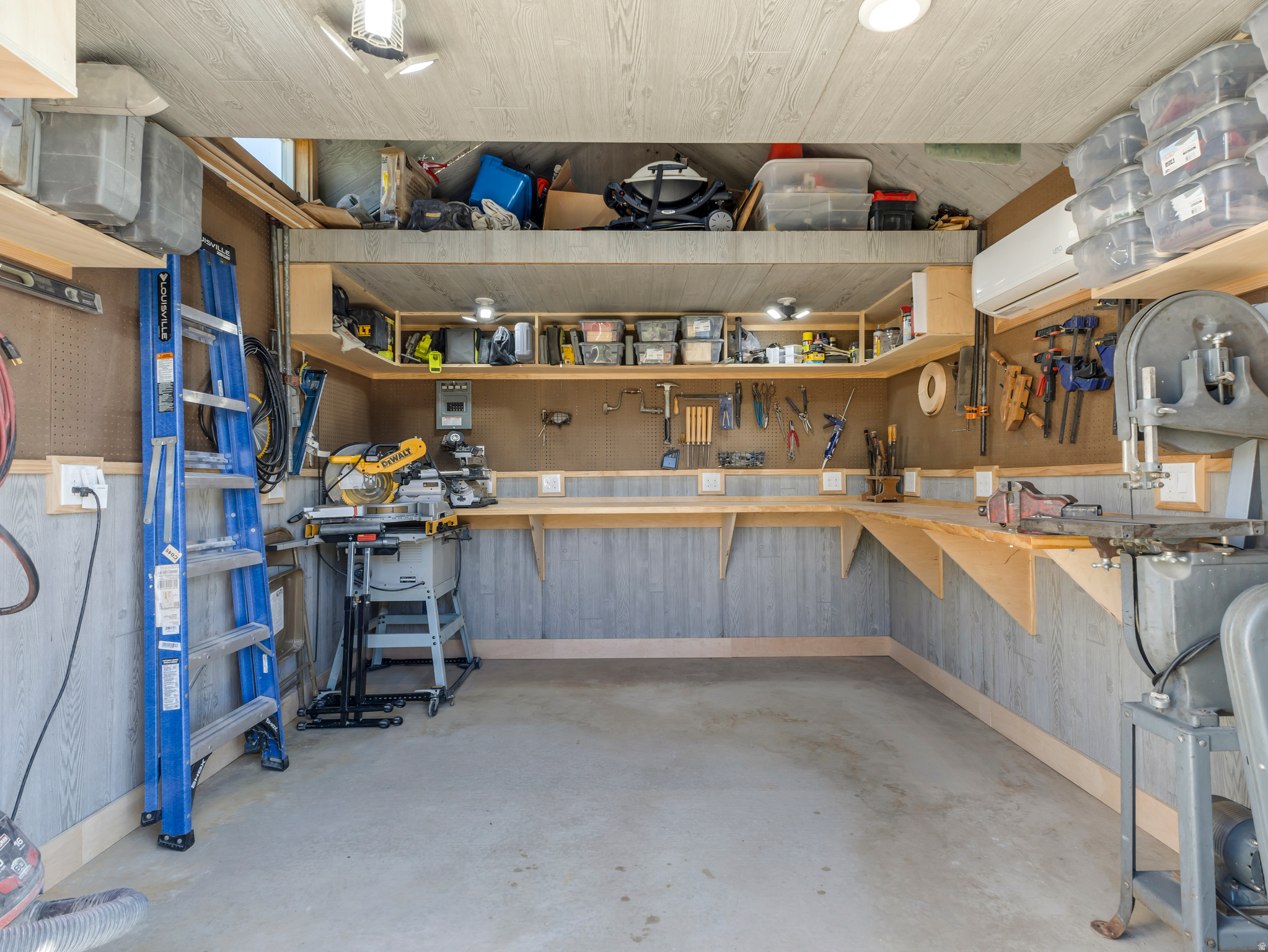 LAKESIDE AT TALONS C - Residential