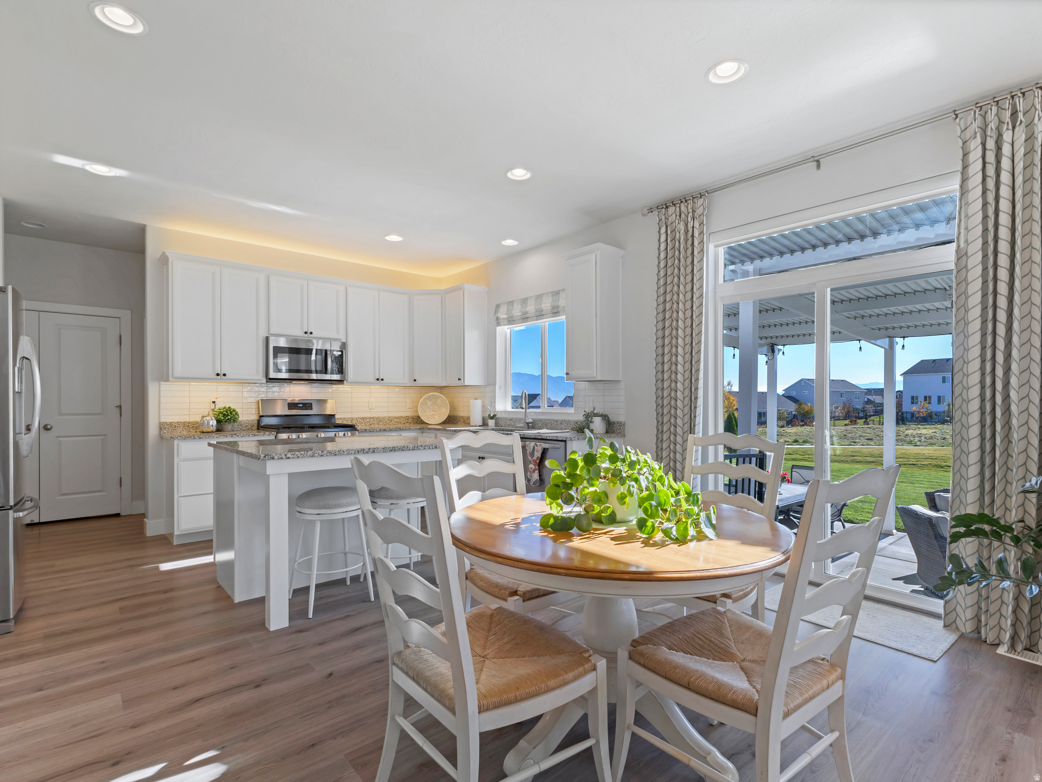 LAKESIDE AT TALONS C - Residential