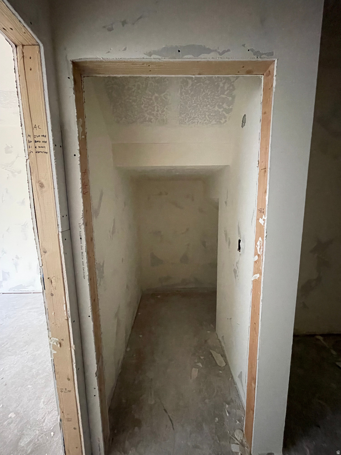 QUAIL HOLLOW PHASE 2 - Residential