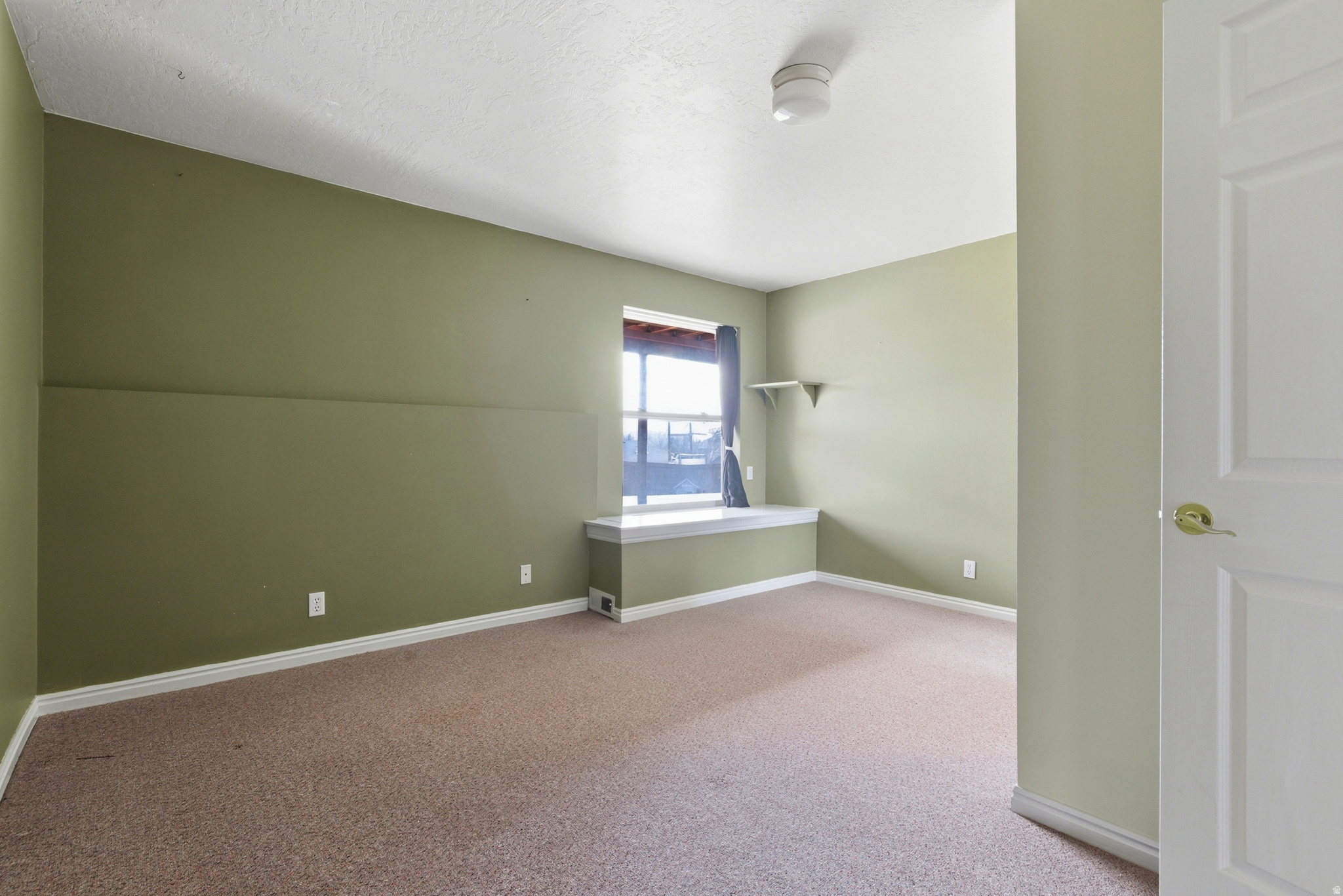 MOUNTAIN VIEW ESTATES - Residential